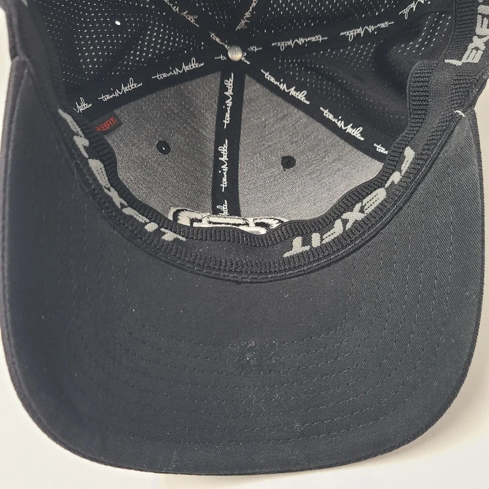 Travis Mathew Hat Fitted L-XL Black White‎ Golf Tennis Pickleball Outdoors Men
